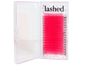 Color Volume Lash Extensions red